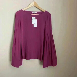 RO & DE Voluminous Bell Sleeve Blouse Size XS‎
